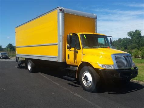 MV607 <b>26</b> <b>FT</b> <b>BOX</b> <b>TRUCK</b> w. . 26 ft box truck with liftgate for sale craigslist